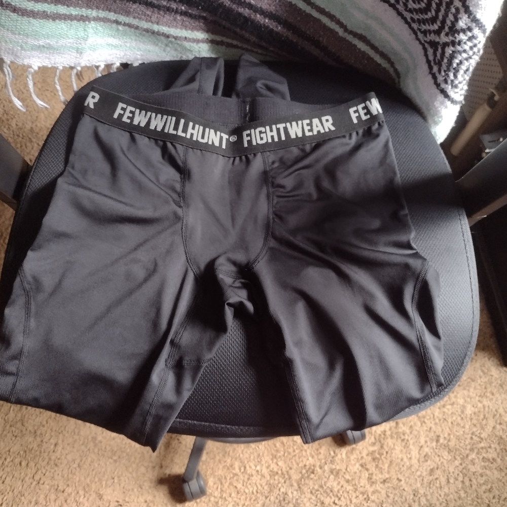 Men's compression spats